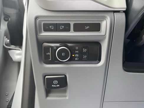 Used 2022 Ford F150 XLT w/ Equipment Group 302A High image 6