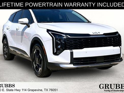 Used 2026 Kia Sportage EX FWD image 1