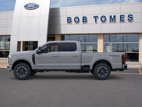 New 2026 Ford F250 Platinum AWD/4WD image 4