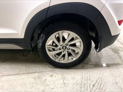 Used 2017 Hyundai Tucson SE image 4