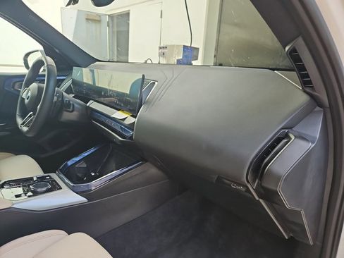 Used 2026 BMW X3 xDrive30 w/ Premium Package image 21