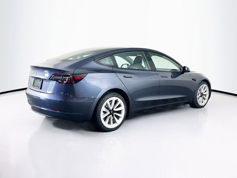 Used 2023 Tesla Model 3 Standard Range RWD image 9