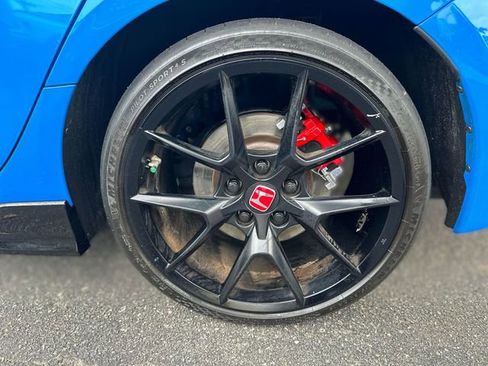 Used 2025 Honda Civic Type R image 10