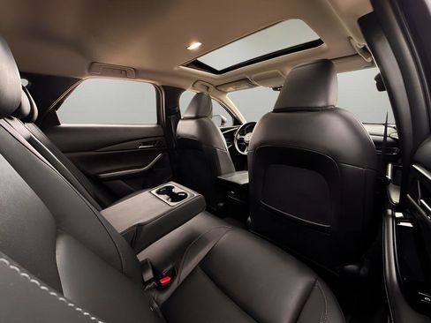 Used 2024 MAZDA CX-30 AWD 2.5 S w/ Preferred Package image 19