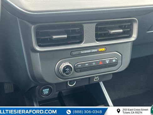 New 2025 Ford Maverick XLT w/ XLT Luxury Package image 21