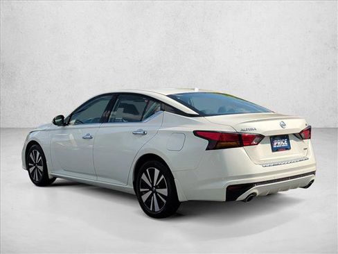 Used 2019 Nissan Altima 2.5 SL AWD/4WD image 5