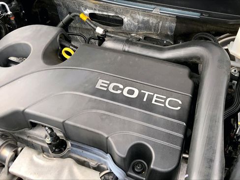Used 2022 Chevrolet Equinox LT FWD image 32