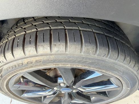 Used 2019 Ford Escape SE FWD image 18