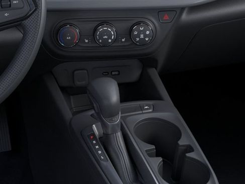 New 2026 Chevrolet Trax LS w/ LS Convenience Package FWD image 24