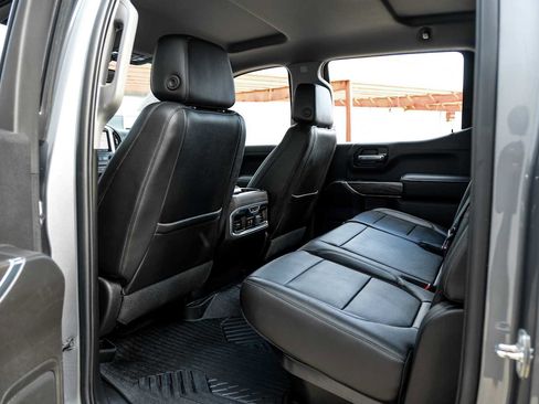 Used 2021 Chevrolet Silverado 1500 LTZ AWD/4WD image 37