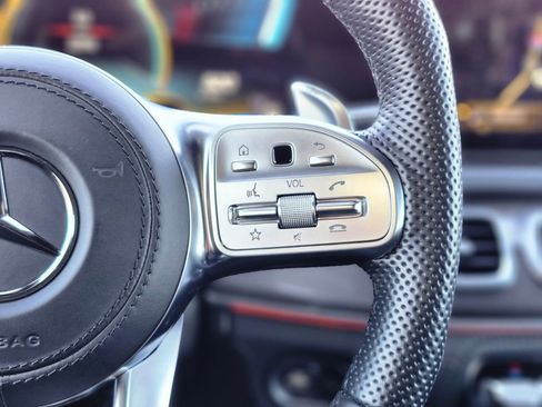 Certified 2023 Mercedes-Benz GLE 53 AMG 4MATIC image 32