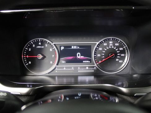 Used 2023 Kia Sorento LX image 6