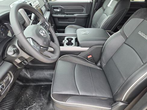 New 2026 RAM 4500 4x4 Crew Cab DRW w/ Laramie Trim Package image 11