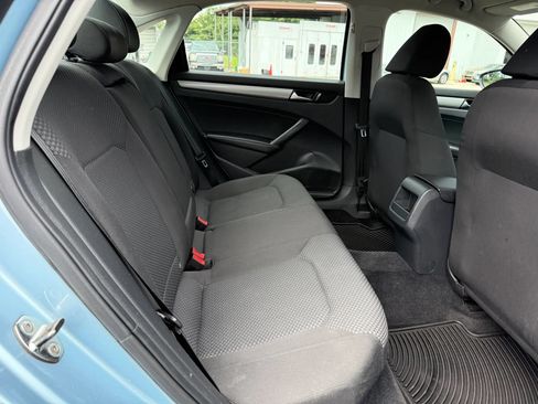 Used 2012 Volkswagen Passat 2.5 S FWD image 20