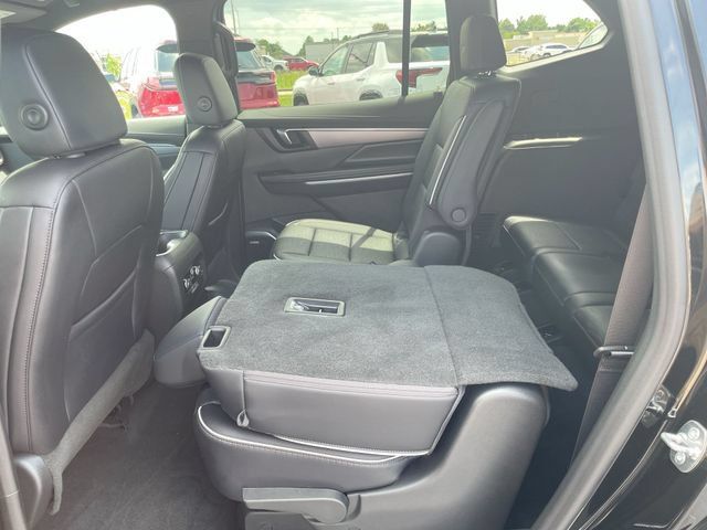 Certified 2026 Buick Enclave Sport Touring AWD/4WD image 15