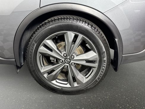 Used 2019 Nissan Murano Platinum image 32