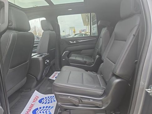 Used 2022 GMC Yukon XL Denali image 22