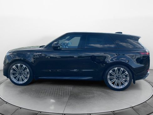New 2026 Land Rover Range Rover Sport Dynamic SE AWD/4WD image 4