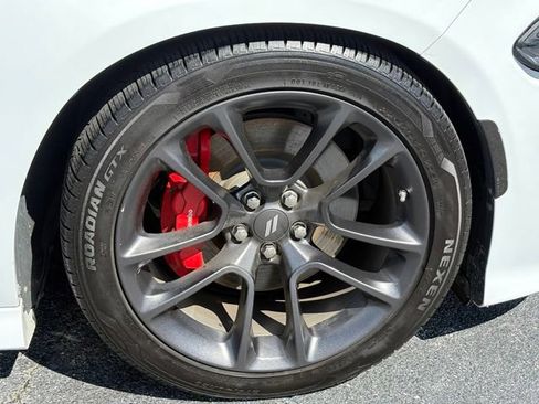 Used 2021 Dodge Charger Scat Pack w/ Driver Convenience Group RWD image 30