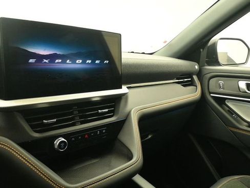 New 2026 Ford Explorer Tremor image 12