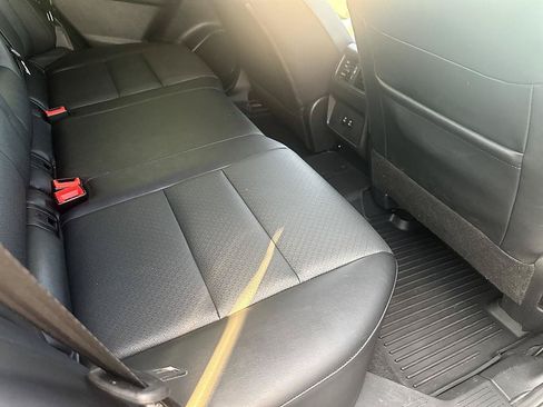 Certified 2024 Nissan Rogue SV w/ SV Premium Package AWD/4WD image 20