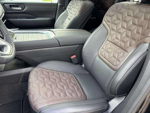 New 2026 Nissan Armada Platinum Reserve AWD/4WD image 15