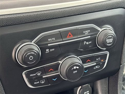 Certified 2022 Dodge Charger SXT w/ Leather Interior Group image 27