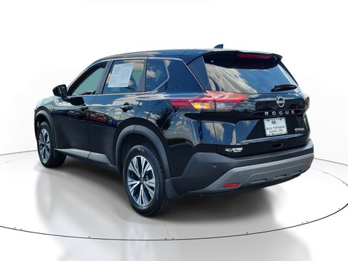 Certified 2023 Nissan Rogue SV AWD/4WD image 3