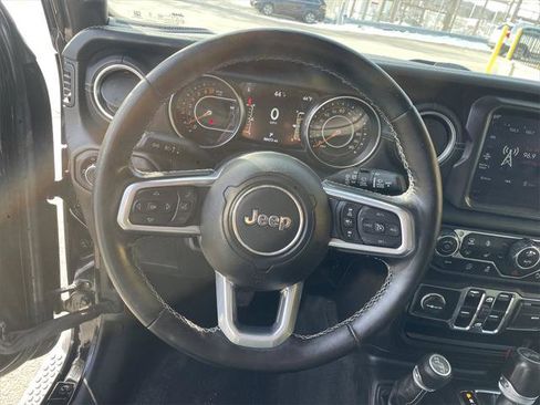 Certified 2021 Jeep Wrangler Unlimited Sahara image 16