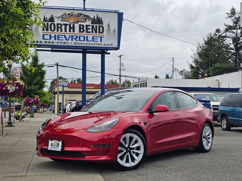 Used 2022 Tesla Model 3 Long Range AWD/4WD image 1