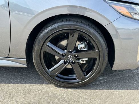 Certified 2025 Nissan Sentra SR w/ SR Premium Package FWD image 13