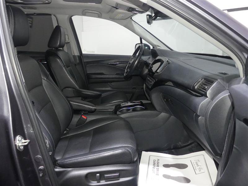 Used 2020 Honda Pilot Elite image 22