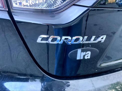 Certified 2023 Toyota Corolla LE FWD image 10