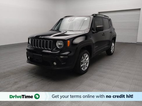 Used 2023 Jeep Renegade Latitude w/ Sun/Sound Group AWD/4WD image 1