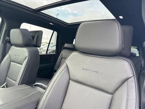 New 2026 GMC Yukon Denali w/ Advanced Technology Package AWD/4WD image 30