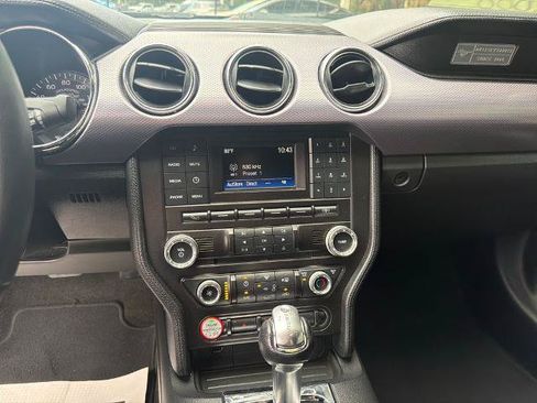 Certified 2017 Ford Mustang Coupe RWD image 22