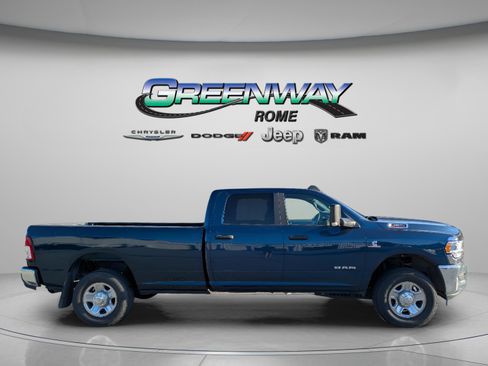 Used 2022 RAM 3500 Big Horn image 8