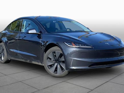 Used 2024 Tesla Model 3 Standard Range RWD image 2