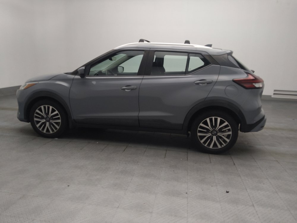 Used 2022 Nissan Kicks SV w/ Interior Electronics Package FWD image 3
