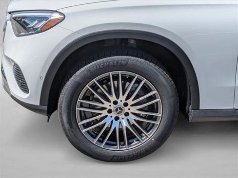 New 2026 Mercedes-Benz GLC 300 4MATIC image 10