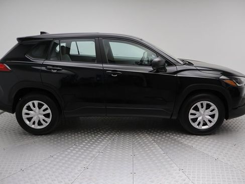 Certified 2024 Toyota Corolla Cross L image 7