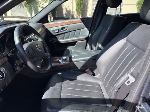 Used 2011 Mercedes-Benz E 350 BlueTEC Sedan image 16