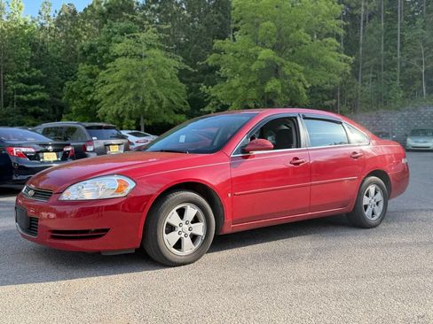 Used 2008 Chevrolet Impala LT FWD image 2