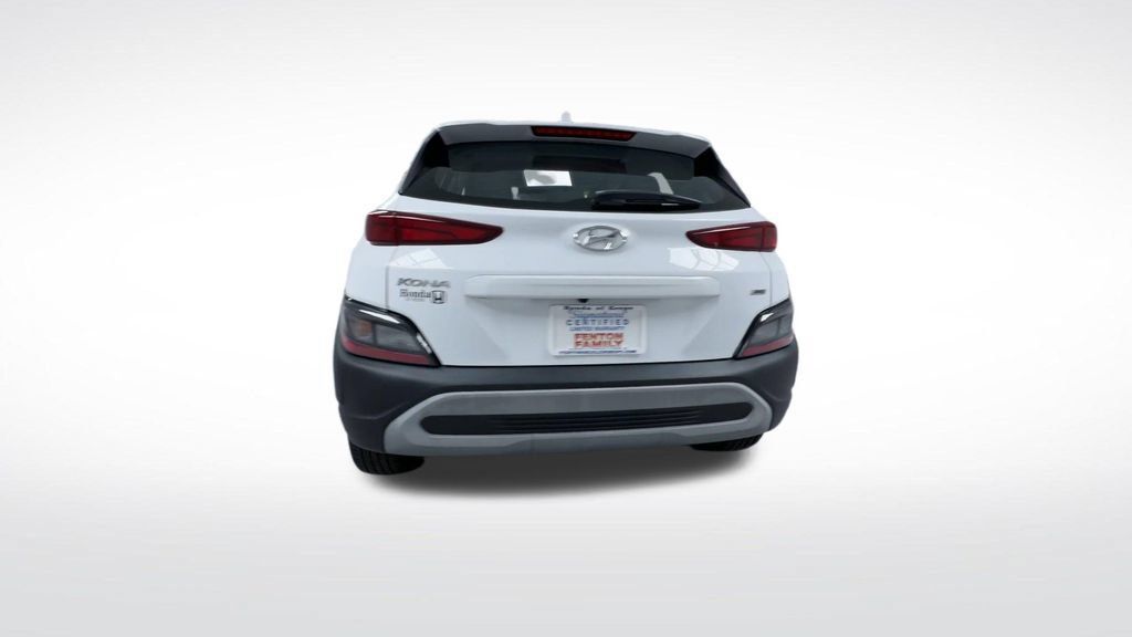 Used 2023 Hyundai Kona SE w/ Cargo Package AWD/4WD image 10
