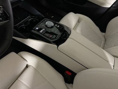 Certified 2024 BMW 530i xDrive w/ Premium Package image 17