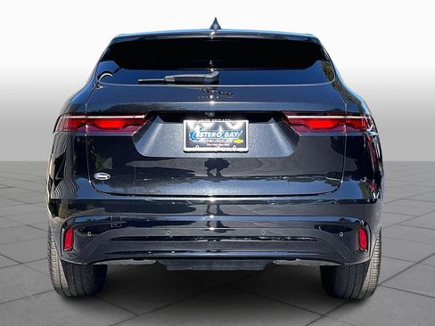 Used 2024 Jaguar F-PACE R-Dynamic S image 5