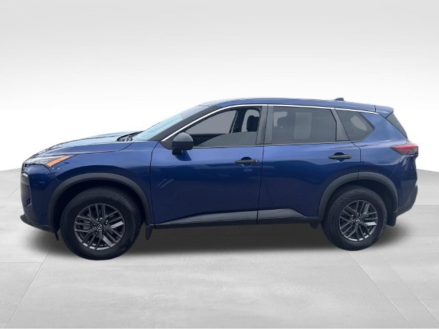 Used 2021 Nissan Rogue S FWD image 2