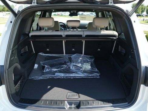 Certified 2026 Mercedes-Benz GLB 250 4MATIC image 17