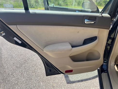 Used 2007 Honda Accord SE image 9