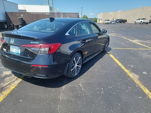 Certified 2024 Honda Civic Touring image 6